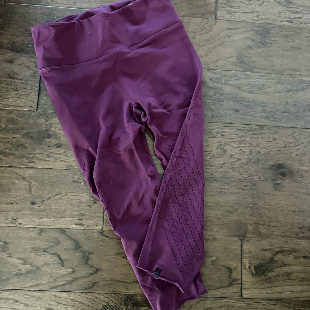 Lululemon Athletica Women's Plum Leggings